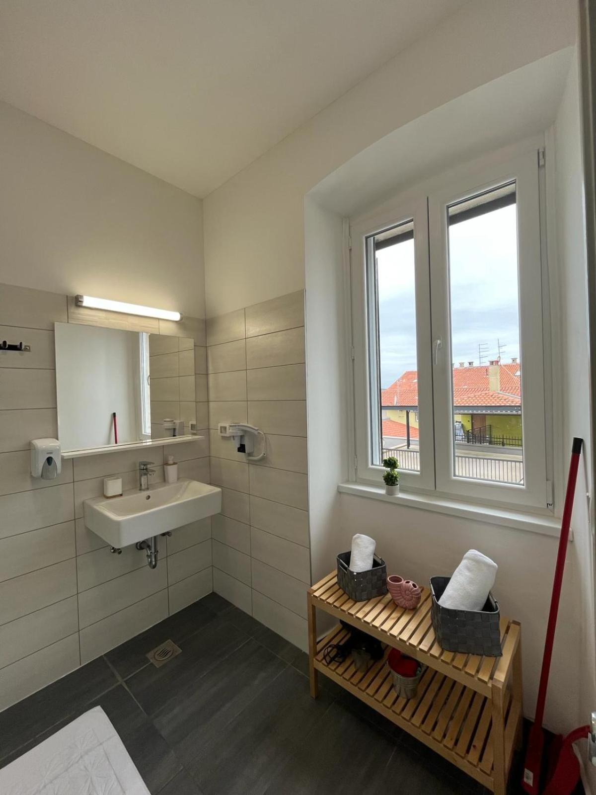 Apartment Arena Pula Exteriör bild