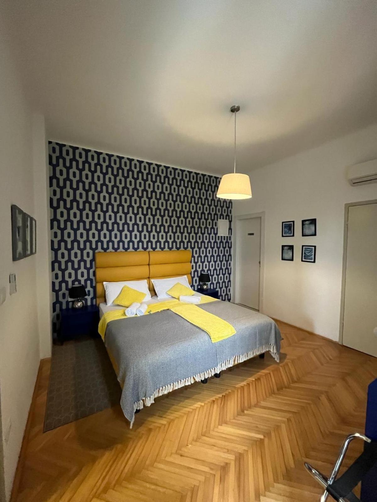 Apartment Arena Pula Rum bild